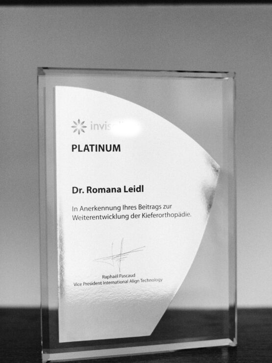 Auszeichnung Platinum Dr. Romana Leidl